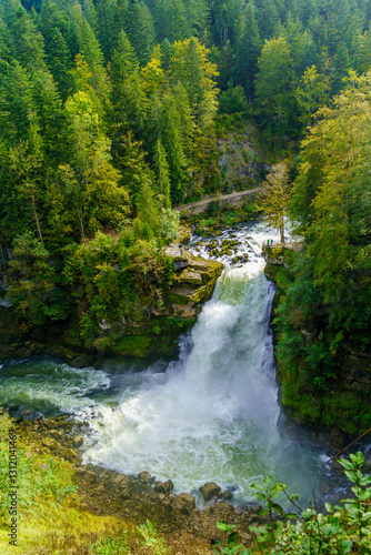 Obraz na płótnie Saut du Doubs waterfall, between France and Switzerland w salonie