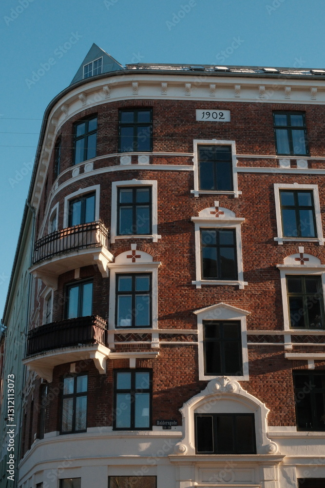 Fototapeta premium old brick building