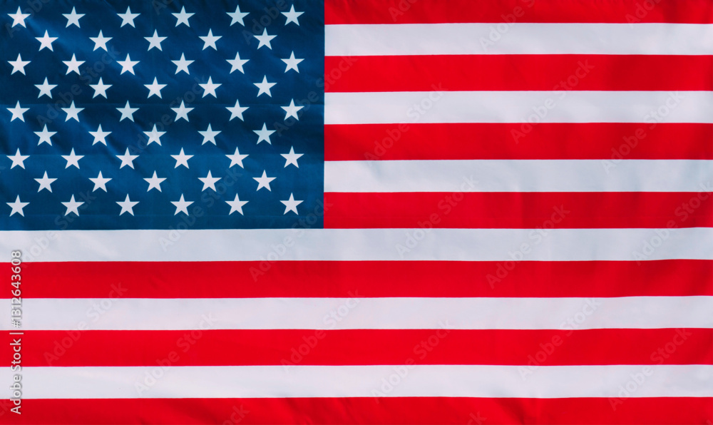 Fototapeta premium USA Flag on a Rustic Wooden Surface – Symbol of American Heritage 