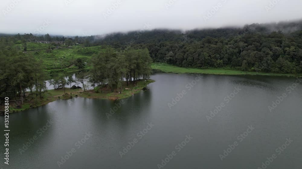 Situ Patenggang or Situ Patengan is a lake located in the natural tourist area of South Bandung, West Java, Indonesia, precisely in Ciwidey. Situ Patenggang or Situ Patengan is a lake located in the natural tourist area of South Bandung, West Java, Indonesia, precisely in Ciwidey.