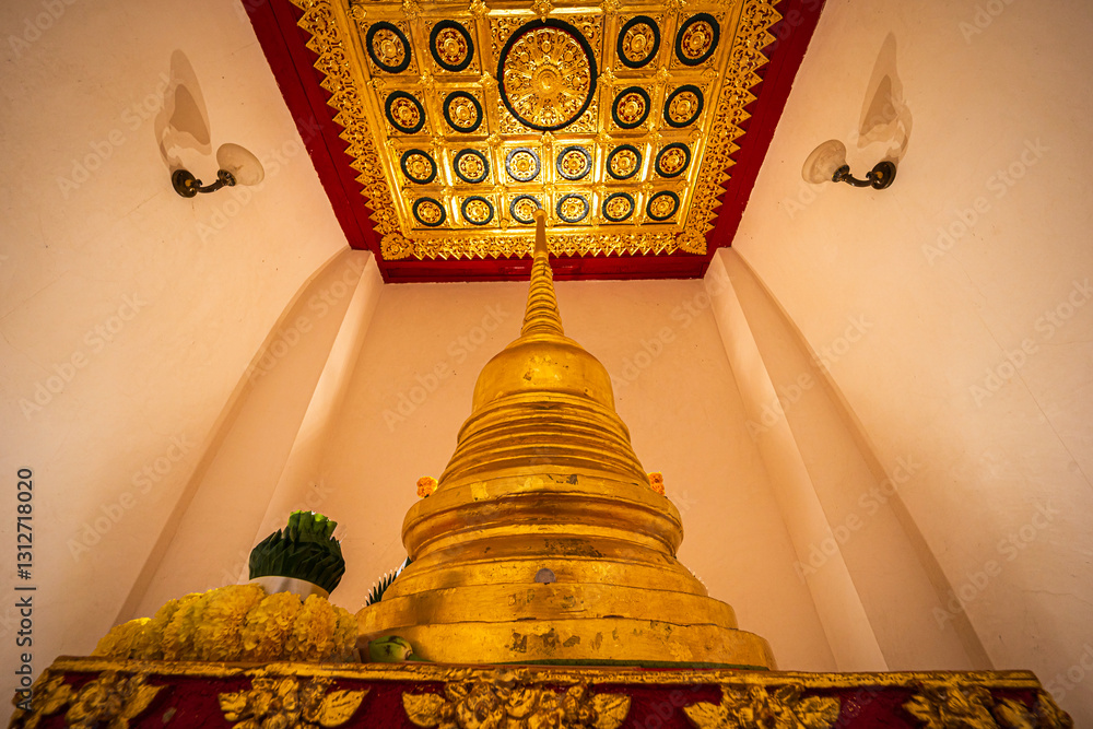 Climb the prang to pay homage to the Buddha's relics at a large Phra Si Rattana Mahathat is a Buddhist temple (wat) event tourist attractions It is a major tourist attraction Phitsanulok,Thailand.