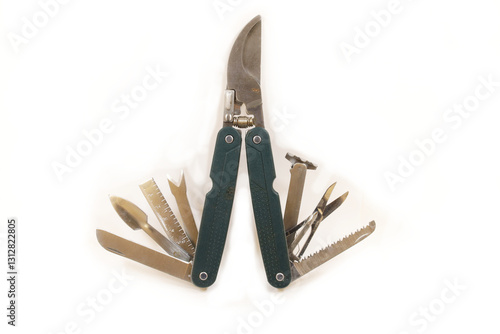 Multi tool pruning shears photo