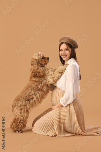 Beautiful pregnant woman wi...