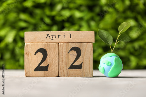 Cube calendar with date of ...