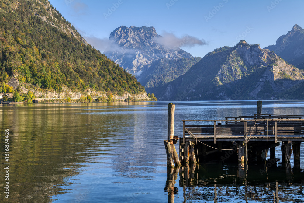 Traunsee mit Traunstein im Salzkammergut