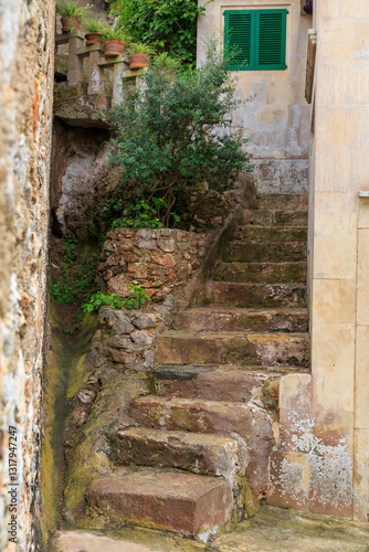 Obraz na płótnie Europe, Spain, Balearic Islands, Mallorca, Santanyi, Cala Figuera . A small , colorful fishing harbor on S.E. corner of island. stairs from water to town. w salonie