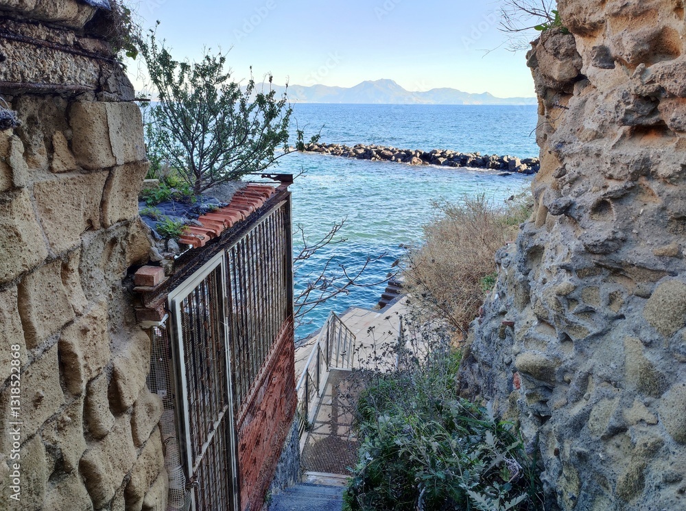 Napoli - Area Marina Protetta di Gaiola dalla scala di accesso