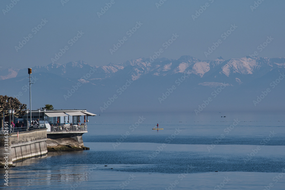 Obraz premium Ausblick am Bodensee bei Meersburg
