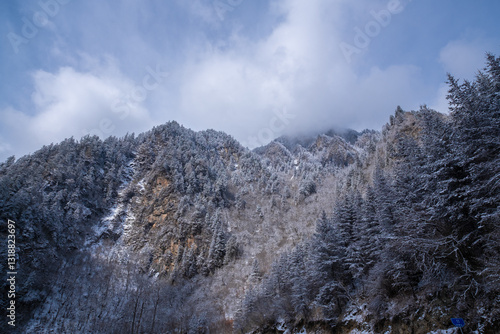 Obraz na płótnie Bipenggou National Park in Sichuan China, is a natural reserve blessed with typical alpine views, including virgin forest, plateau lakes, glaciers, snow mountains, tinkling streams and waterfalls w salonie