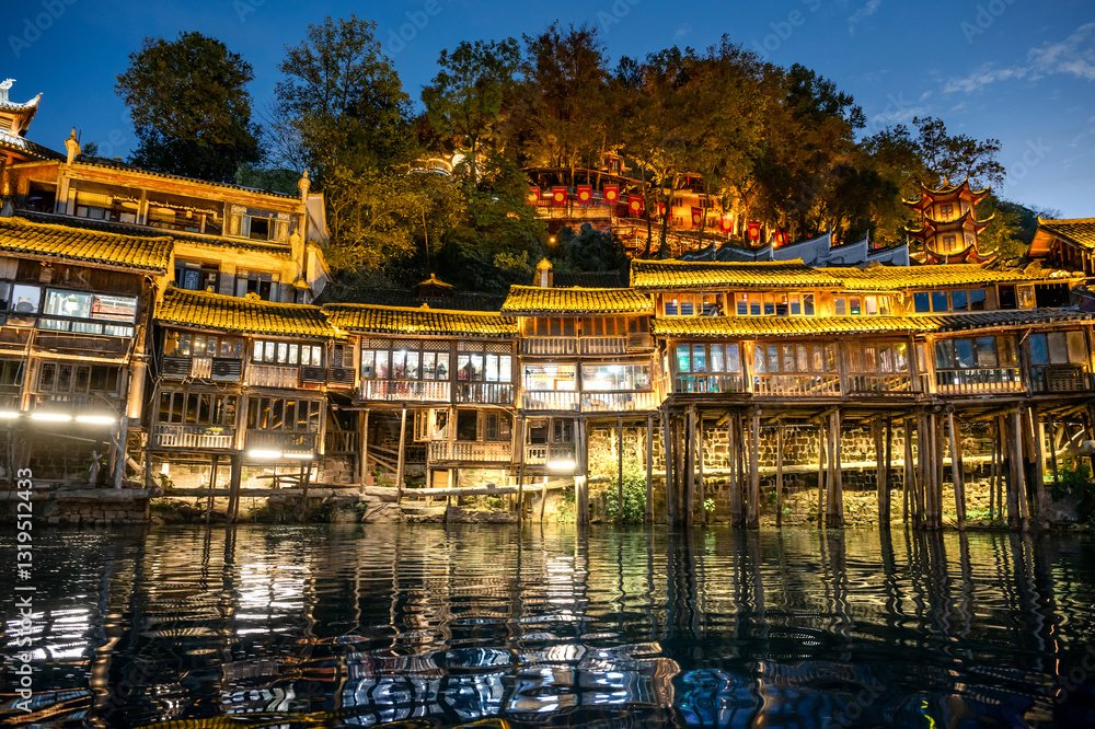 Fototapeta premium Night scene of Fenghuang ancient city in Hunan, China.