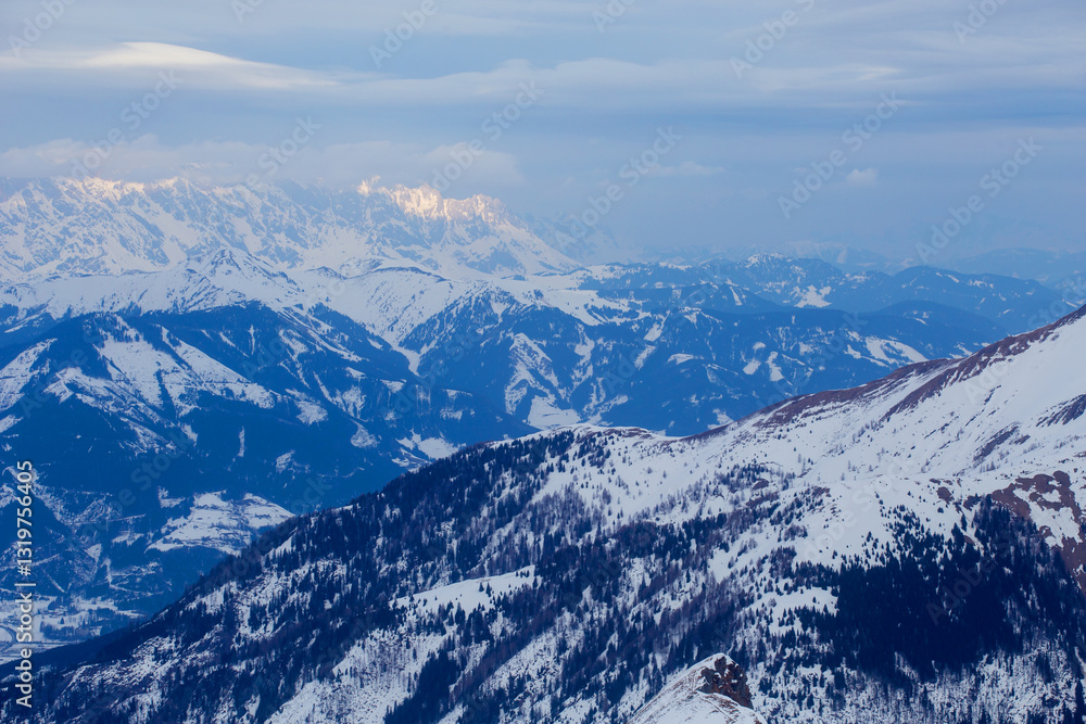 Obraz premium View to the Austrian Alps from Kitzsteinhorn