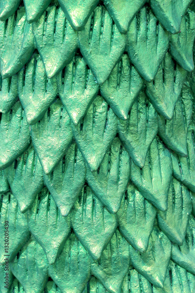 Obraz premium Scale stucco green texture in vertical patterns on background