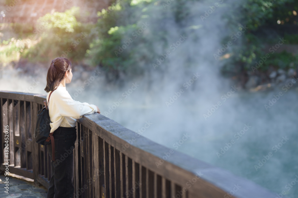 Φωτογραφία woman traveler traveling in Taiwan, female Tourist sightseeing at Beitou Hot Spring, Taipei City