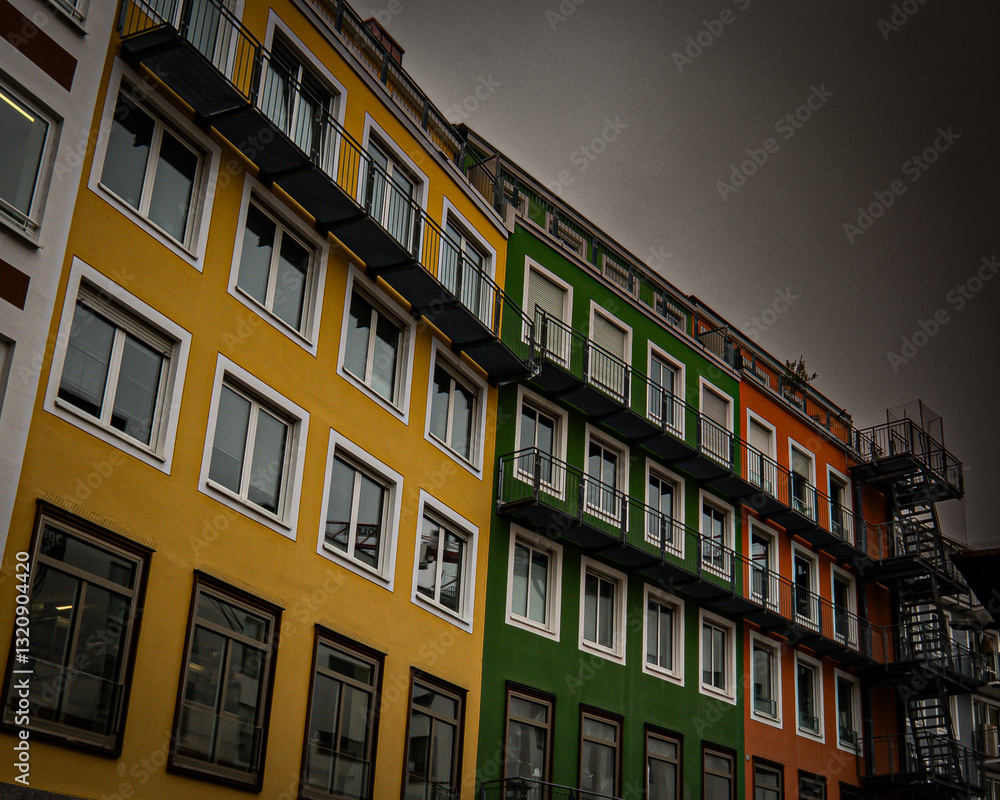 Fototapeta premium Gebäude Bunt