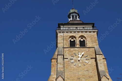 Obraz na płótnie L'église Saint Just, ville d'Arbois, département du Jura, France w salonie