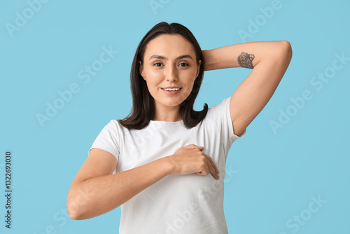 Young woman checking her br...
