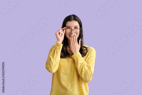 Happy smiling young woman i...