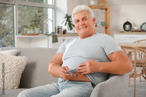 Diabetic mature man using l...