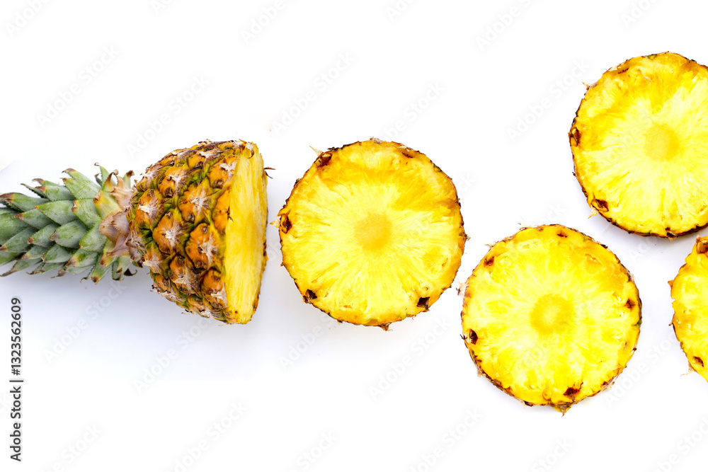 Ripe pineapple slices, Fresh fruit Ripe pineapple slices, Fresh fruit