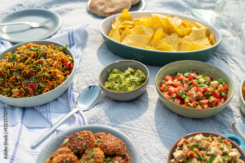 Veganes Picnic im Sommer / Veganes Essen