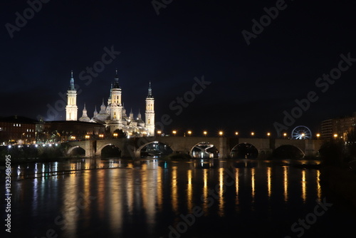Basilique Notre-Dame-du-Pilier de Saragosse
Basilique de Nuestra Señora del Pilar de Saragosse