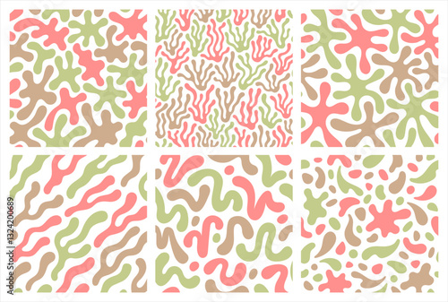 Organic natural rounded shapеs seamless vector patterns collection. Fluid surreal blotches spots bold squiggles blotches blobs doodles groovy wavy sprouts algae background. Wrapping paper templates