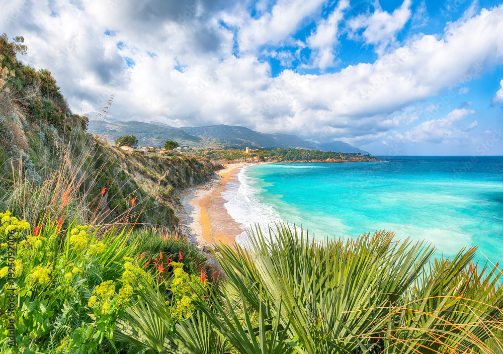 Superb seascape of Guidaloca Beach near Castellammare del Golfo.