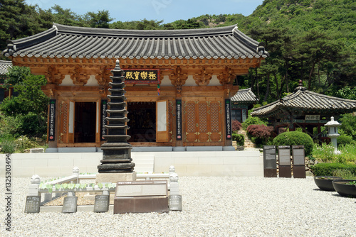 Temple of Sesimsa, South Korea