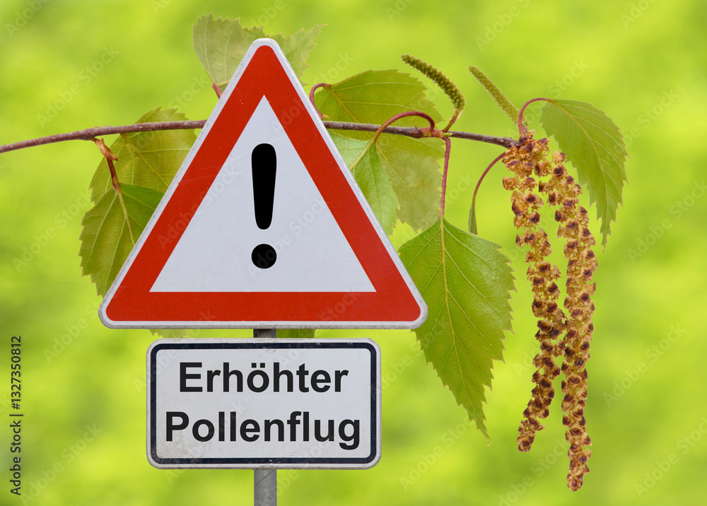 Ein Verkehrsschild warnt vor Pollen, Pollenflug und Allergie im Frühling vor den Blüten im Frühling - FOTOMONTAGE