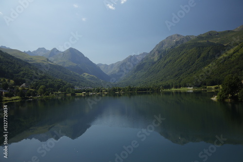 LAGO DE GENOS LONDEVILLE. FRANCIA