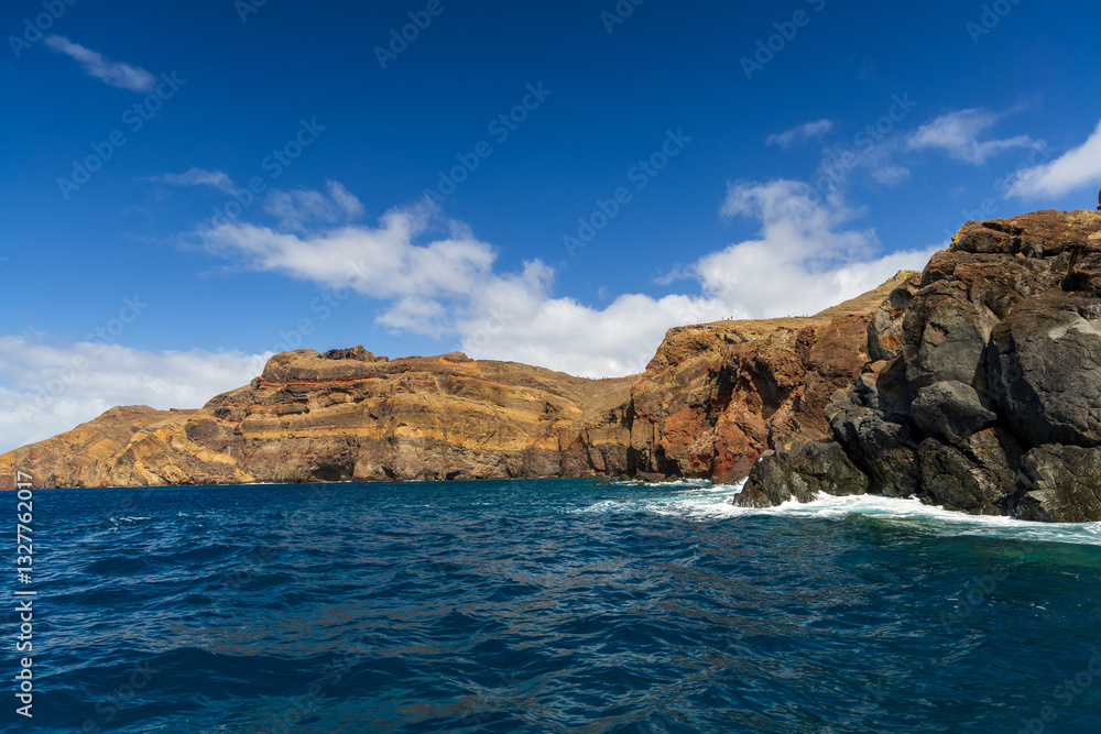 Naklejka premium wild coast Madeira, Portugal