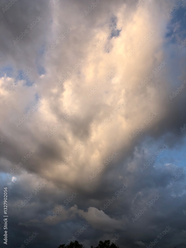 Obraz premium storm clouds timelapse