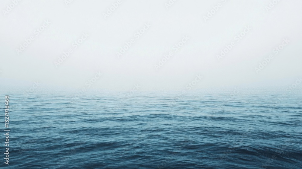 Fototapeta premium Calm Ocean Horizon Under Misty Sky