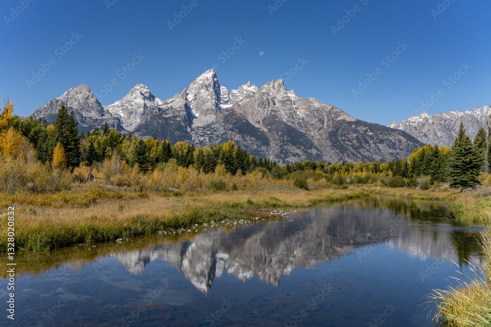 Fototapeta premium Schwabacher Landing / Snake River, Grand Teton National Park，Wyoming. Teton Range is Fault-block mountains