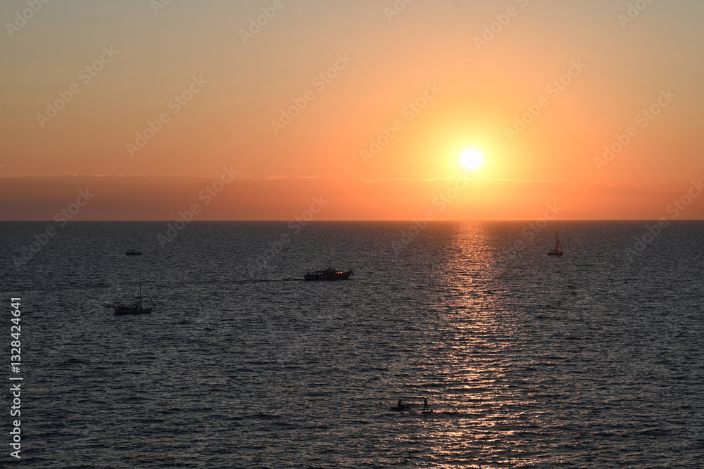 Evening boat trips and activities in Anapa Evening boat trips and activities in Anapa