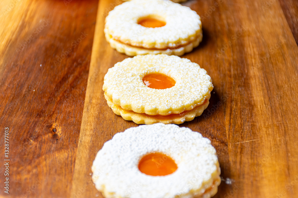 Linzer cookies Linzer cookies