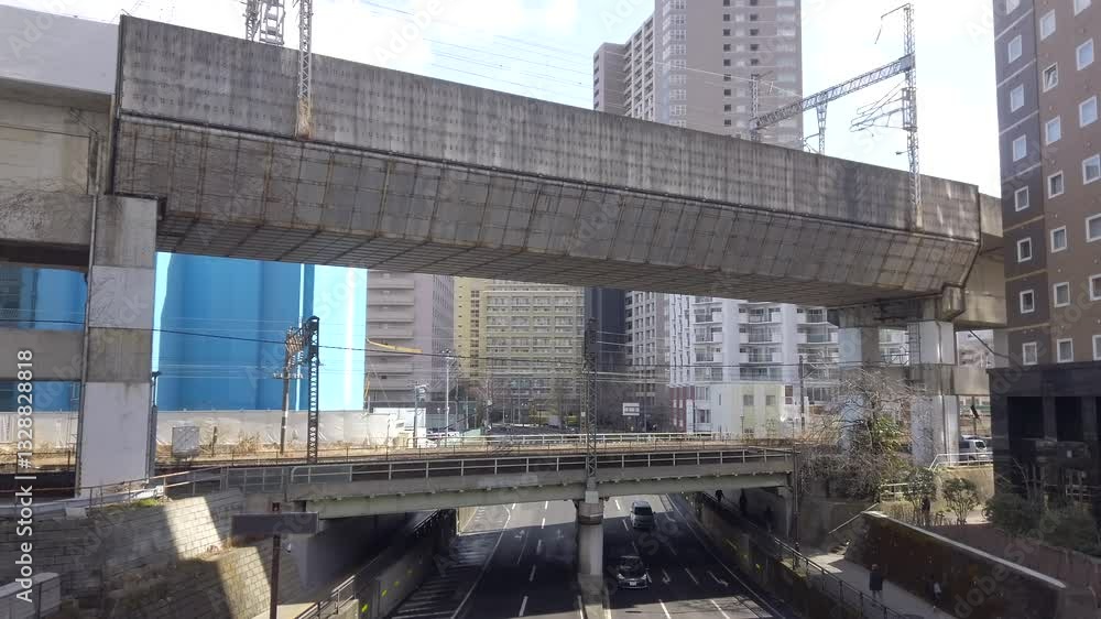 March 9, 2025. Sendai, Miyagi Prefecture, Japan. Traffic around the area and the Tohoku Main Line as seen from the footbridge on Atago Uesugi Street. March 9, 2025. Sendai, Miyagi Prefecture, Japan. Traffic around the area and the Tohoku Main Line as seen from the footbridge on Atago Uesugi Street.