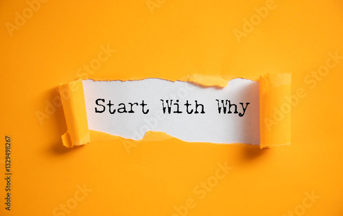 Bild auf Leinwand start with why text