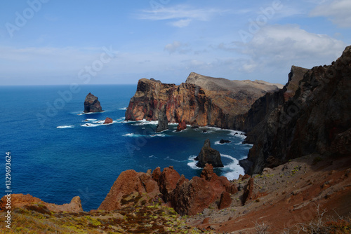 Obraz na płótnie view of Ponta de São Lourenço - volcanic peninsula on Madeira island (Portugal) w salonie