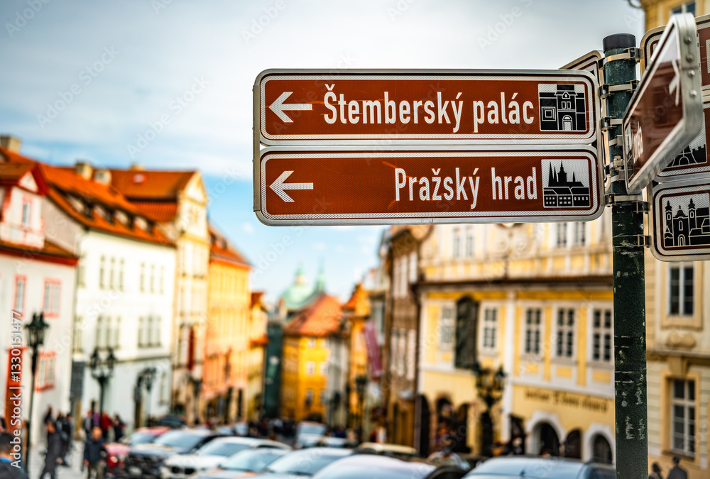 Obraz premium Signposts For Tourists In Old Town Of Prague Feature The Main Sights Of The City