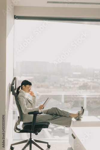 Professional Asian woman en...
