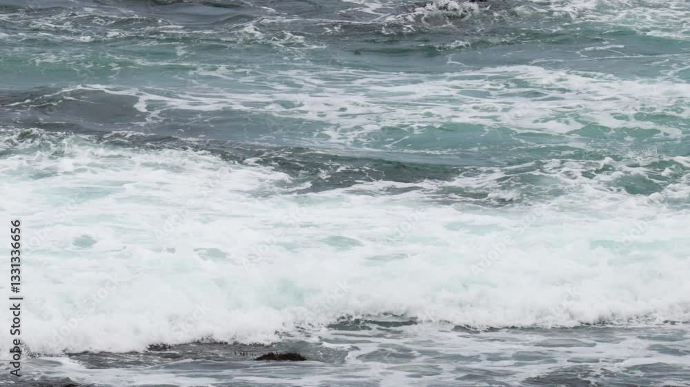 Waves Crashing on Great Ocean Road Waves Crashing on Great Ocean Road