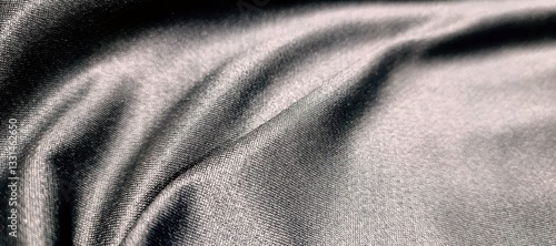 Visual Analysis of Reflective Textures: An Abstract Study on Light and Surface Interaction