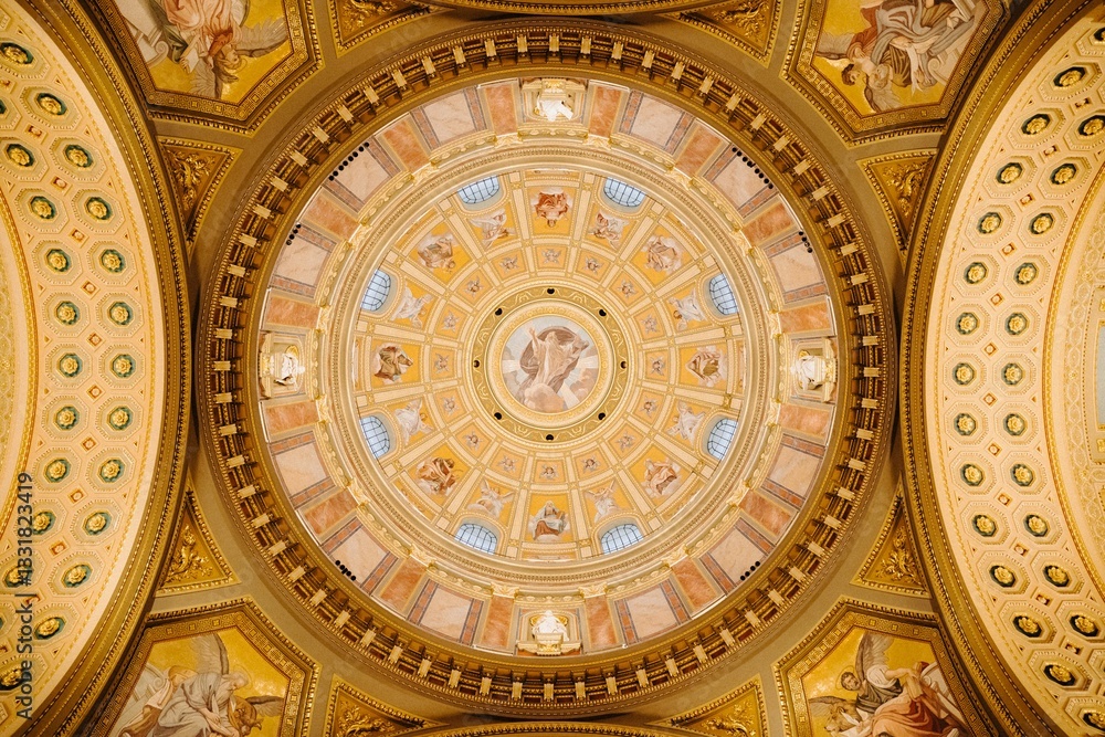 Ornate Dome Ceiling with Intricate Artwork Ornate Dome Ceiling with Intricate Artwork