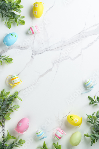 Obraz na płótnie Easter eggs on white background. w salonie