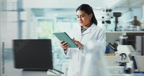 Fotografie Tablet, woman and scientist in laboratory for research on healthcare innovation with biomedical engineering