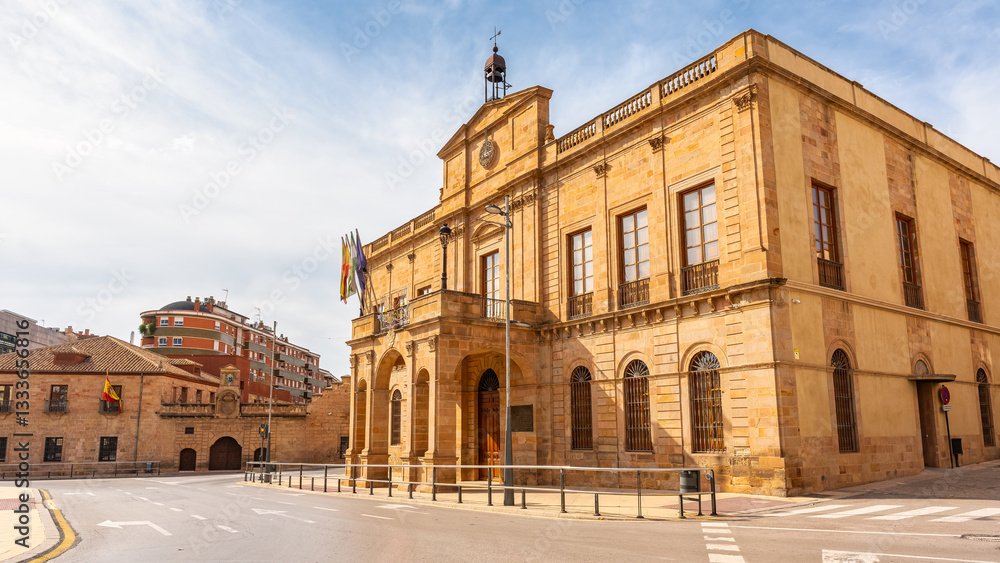 Plaza del Ayuntamiento in the Andalusian town of Linares on a sunny day. Plaza del Ayuntamiento in the Andalusian town of Linares on a sunny day.