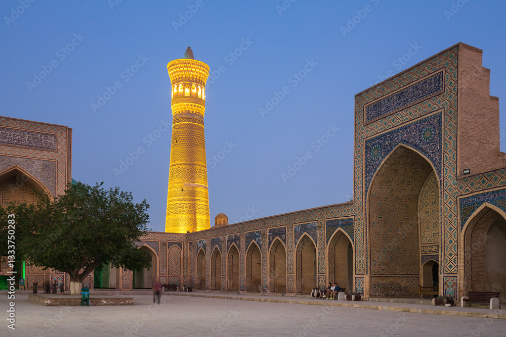 Obraz premium Inner courtyard of the Kalon Mosque in Bukhara