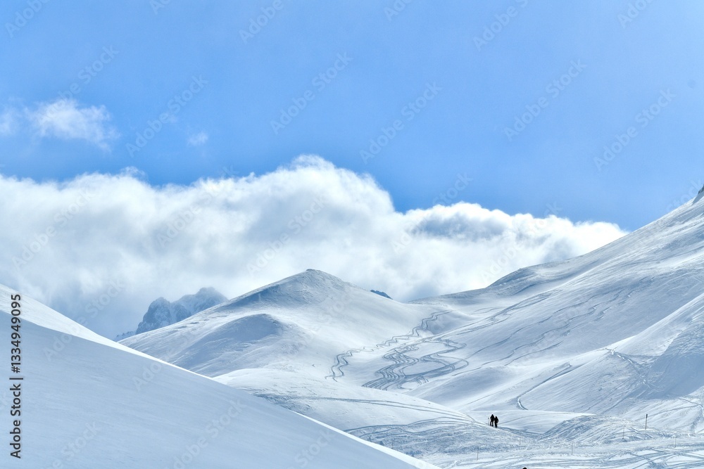 Obraz premium Stunning winter scenery of French alps and Courchevel ski resort slopes