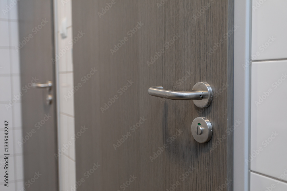Innovative and Stylish Modern Door Handle and Lock Design for Contemporary Homes and Spaces Innovative and Stylish Modern Door Handle and Lock Design for Contemporary Homes and Spaces